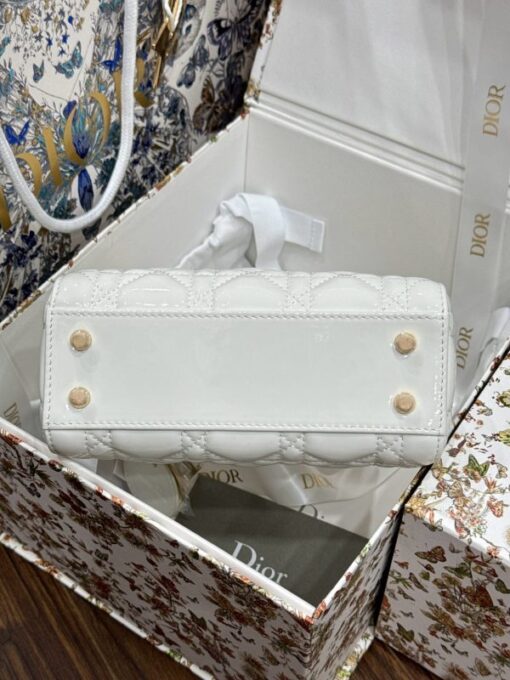 Rep 11 Dior Lady Women’s Handbag White Glossy Leather 17cm - Image 5