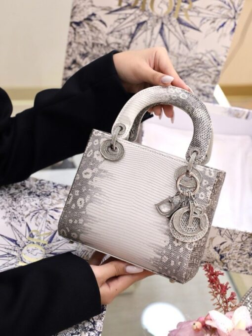 Dior Lady Women’s Replica 1 1 Lizard Leather Handbag 17cm - Image 2