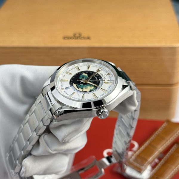 Omega Replica Watches Aqua Terra Worldtimer Metal Wire 43mm - Image 6