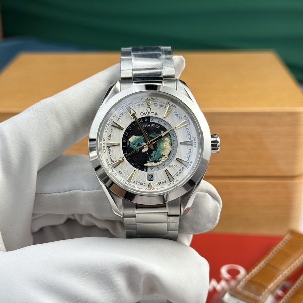 Omega Replica Watches Aqua Terra Worldtimer Metal Wire 43mm - Image 2