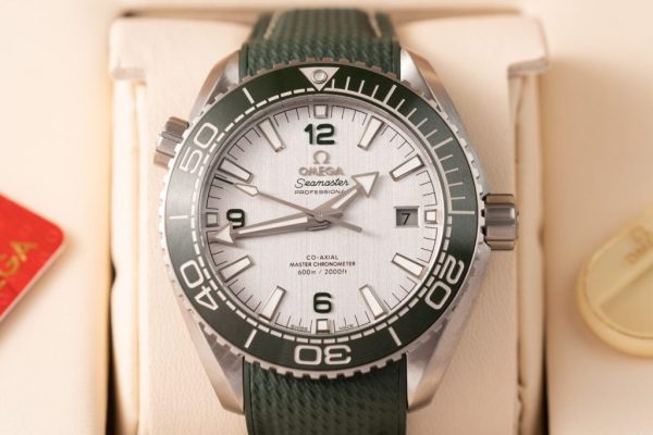 Omega Replica Watches Planet Ocean 600M Dial Gray VS Factory 43.5mm - Image 5