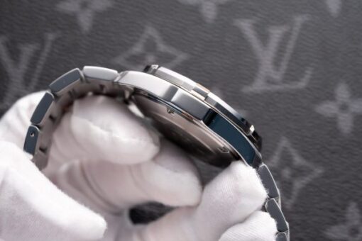 Tag Heuer Aquarace Replica Watch Black Dial Metal Strap 41mm - Image 7