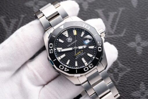 Tag Heuer Aquarace Replica Watch Black Dial Metal Strap 41mm - Image 3