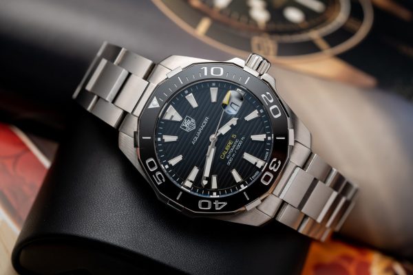 Tag Heuer Replica Watch Aquarace Black Dial Motif Raye 43mm - Image 2