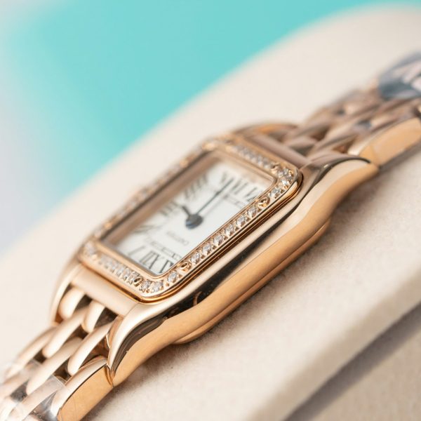 Cartier Panthere Replica Watch Rose Gold With Diamond Bezel 22mm - Image 7
