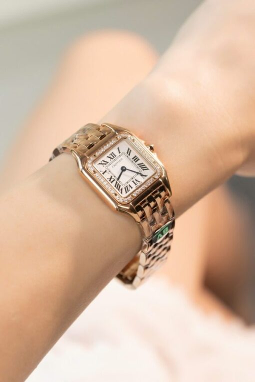 Cartier Panthere Women’s Replica Watch Rose Gold Quartz 27mm - Image 4