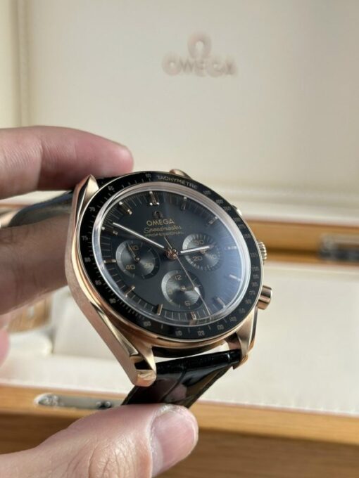 Omega SpeedMaster MoonWatch Replica Watch Black Dial RM Factory 44mm - Image 4