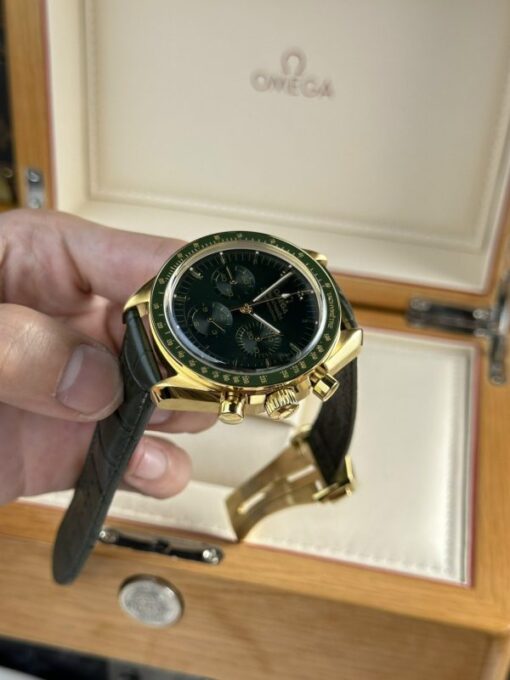 Omega Speedmaster Moonwatch Replica Watches Green Dial RM Factory 44mm - Image 5