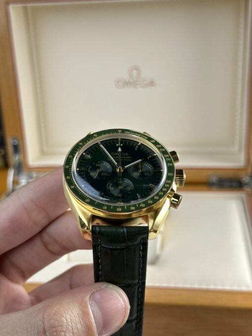 Omega Speedmaster Moonwatch Replica Watches Green Dial RM Factory 44mm - Image 4