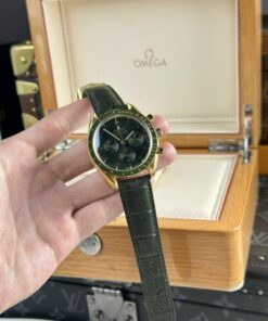 Omega Speedmaster Moonwatch Replica Watches Green Dial RM Factory 44mm