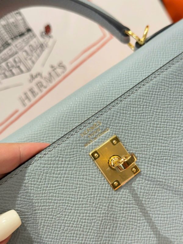 Hermes Kelly Like Auth Women’s Gray Bag With Gold Lock 25cm - Image 9