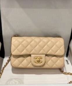 Alternative view of Chanel Classic Bell Handbag Like Auth Beige Gold Lock 20cm