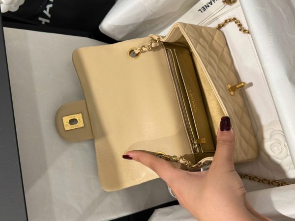 Chanel Classic Bell Handbag Like Auth Beige Gold Lock 20cm - Image 7