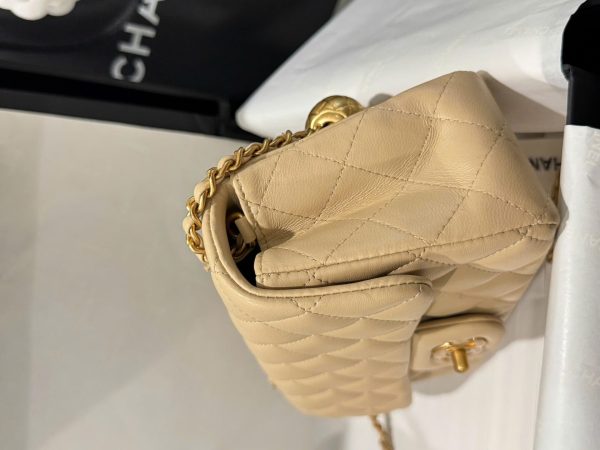 Chanel Classic Bell Handbag Like Auth Beige Gold Lock 20cm - Image 6