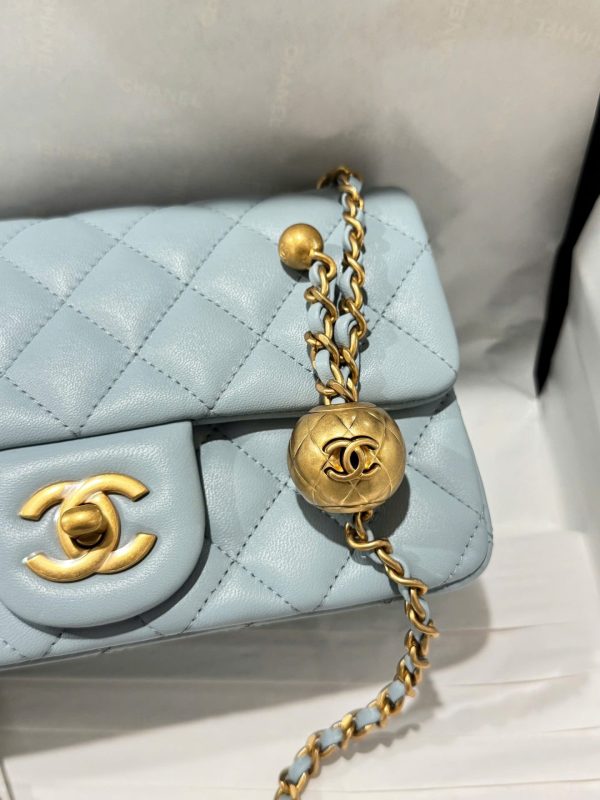 Chanel Classic Bell Like Auth Women’s Handbag Genuine Leather Mineral Gold 20cm - Image 4