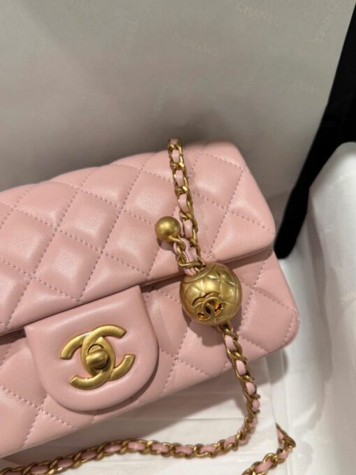 Chanel Classic Bell Replica Handbag 11 Pink Gold Lock 20cm - Image 6