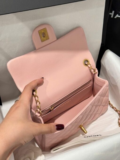 Chanel Classic Bell Replica Handbag 11 Pink Gold Lock 20cm - Image 7