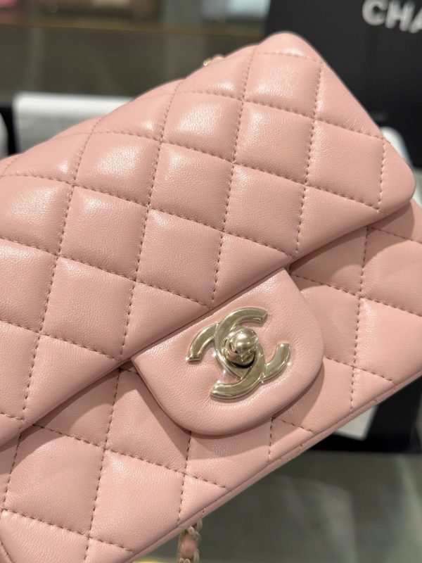 Chanel Classic Mini Handbag Pink with Super Quality Rose Gold Lock 17cm - Image 4