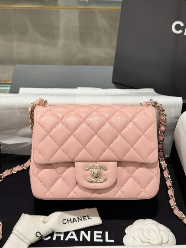 Chanel Classic Mini Handbag Pink with Super Quality Rose Gold Lock 17cm - Image 3