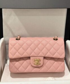 Alternative view of Chanel Classic Rep 11 High Quality Handbag Pink Grained Leather Gold Lock 23cm