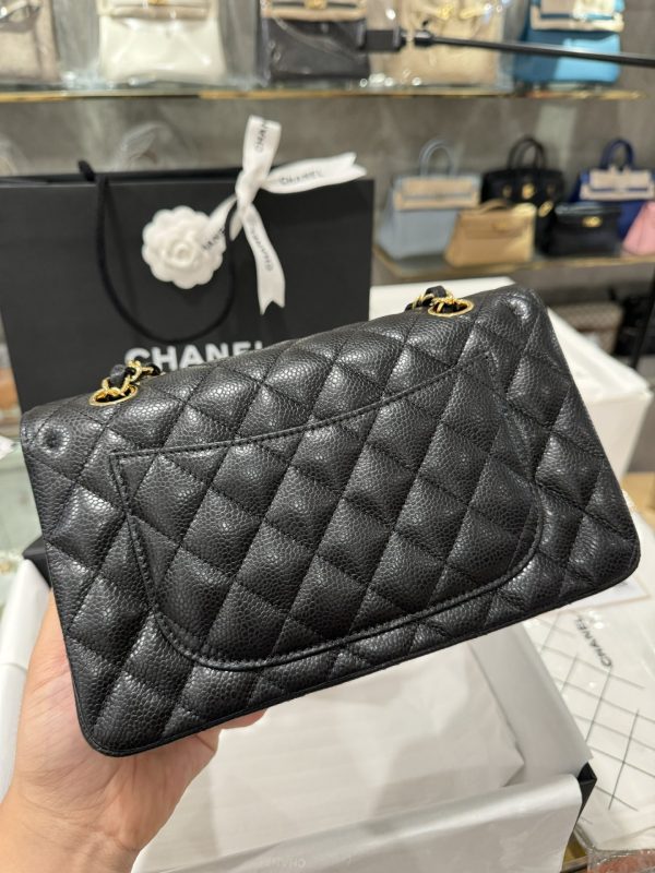 Chanel Classic Replica Handbag 11 Grained Leather Black Gold Lock 23cm - Image 9