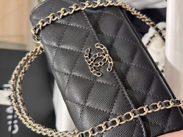 Chanel Kelly 23P Super High Quality Women’s Handbag Black Grained Leather 19x10x4.5cm - Image 4