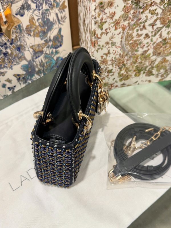 Dior Lady D-Joy Super High Quality Women’s Handbag with Beaded Pattern 16.5cm - Image 4