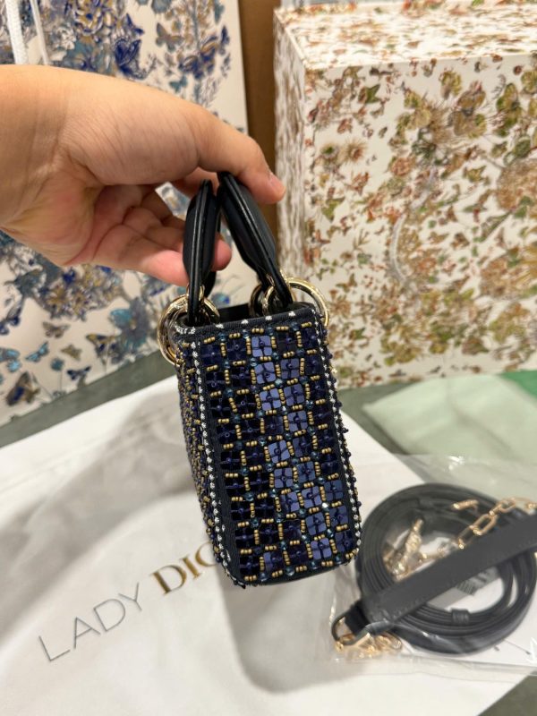 Dior Lady D-Joy Super High Quality Women’s Handbag with Beaded Pattern 16.5cm - Image 7