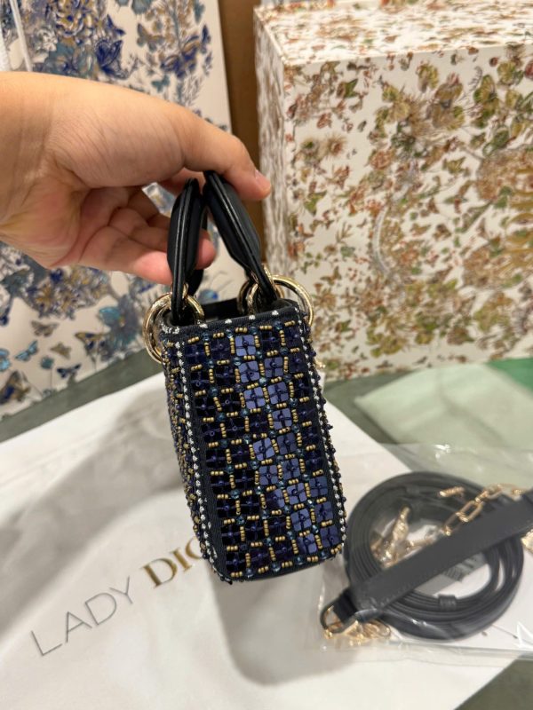 Dior Lady D-Joy Super High Quality Women’s Handbag with Beaded Pattern 16.5cm - Image 6