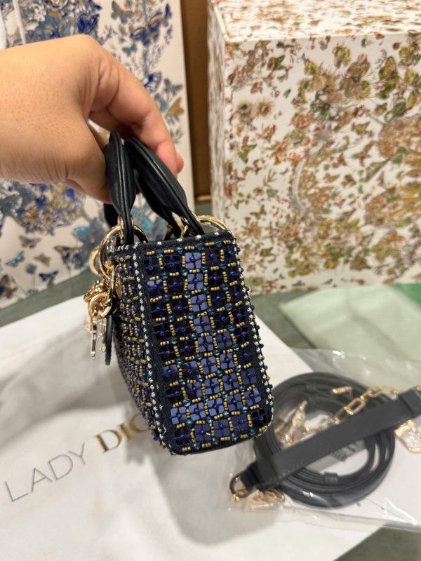 Dior Lady D-Joy Super High Quality Women’s Handbag with Beaded Pattern 16.5cm - Image 5
