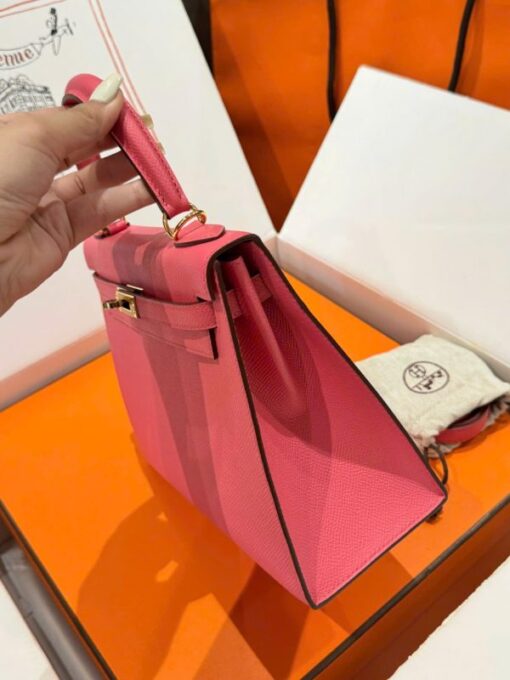 Hermes Kelly Women’s Handbag Dark Pink Gold Lock 25cm - Image 9