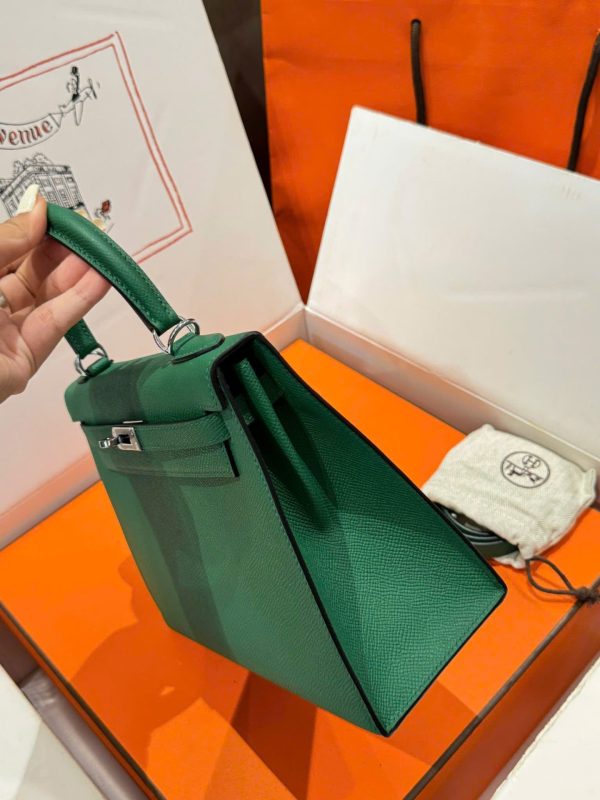Hermes Kelly Like Auth Women’s Handbag Green White Lock 25cm - Image 5