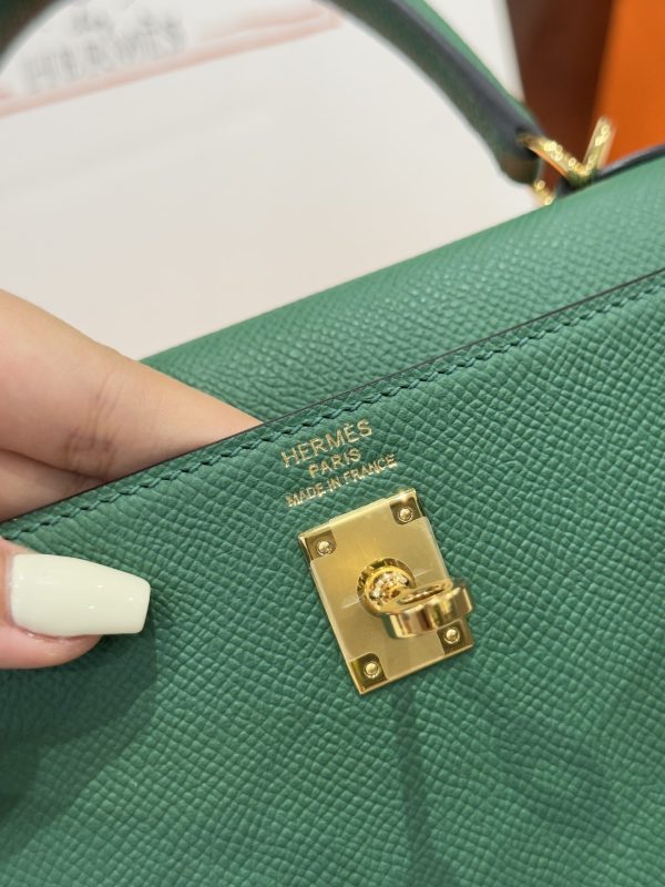 Hermes Kelly Replica Women’s Handbag Green Gold Lock 25cm - Image 8