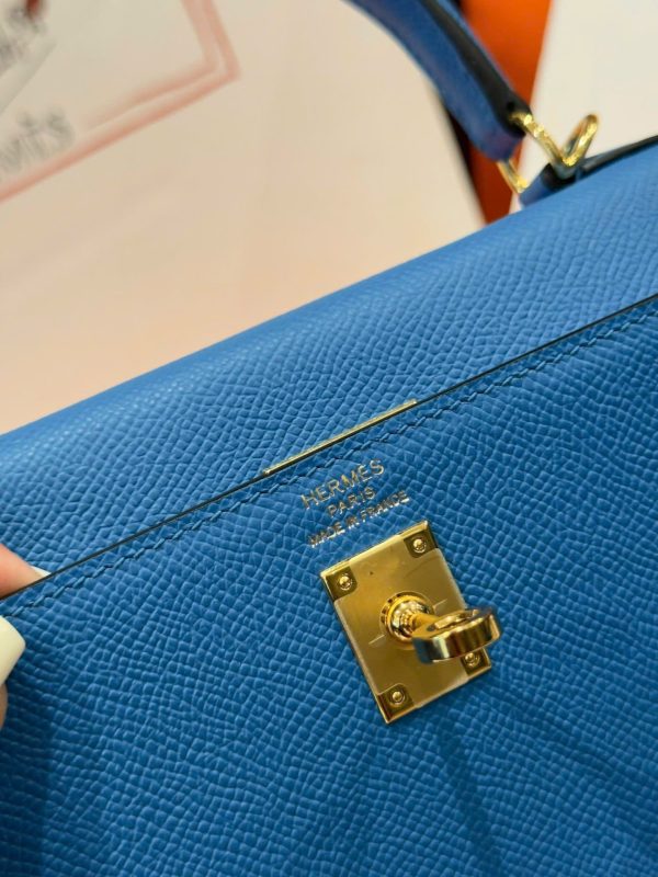Hermes Kelly Women’s Handbag Blue Gold Lock Like Auth 25cm - Image 6