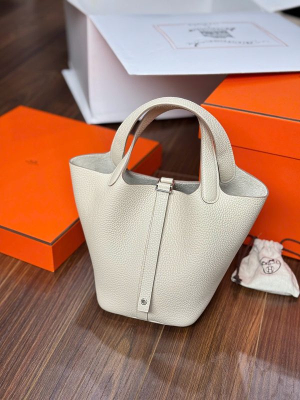 Hermes Picotin Like Auth Women’s Handbag White 18cm - Image 3