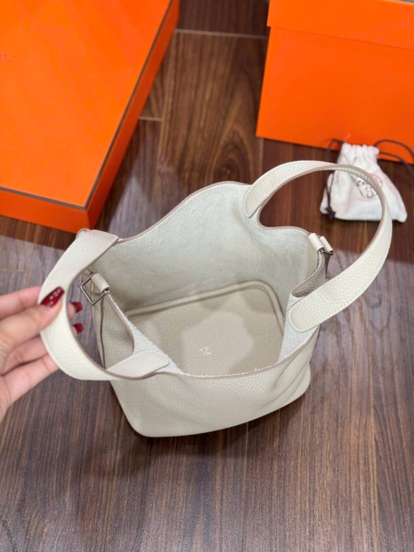 Hermes Picotin Like Auth Women’s Handbag White 18cm - Image 6