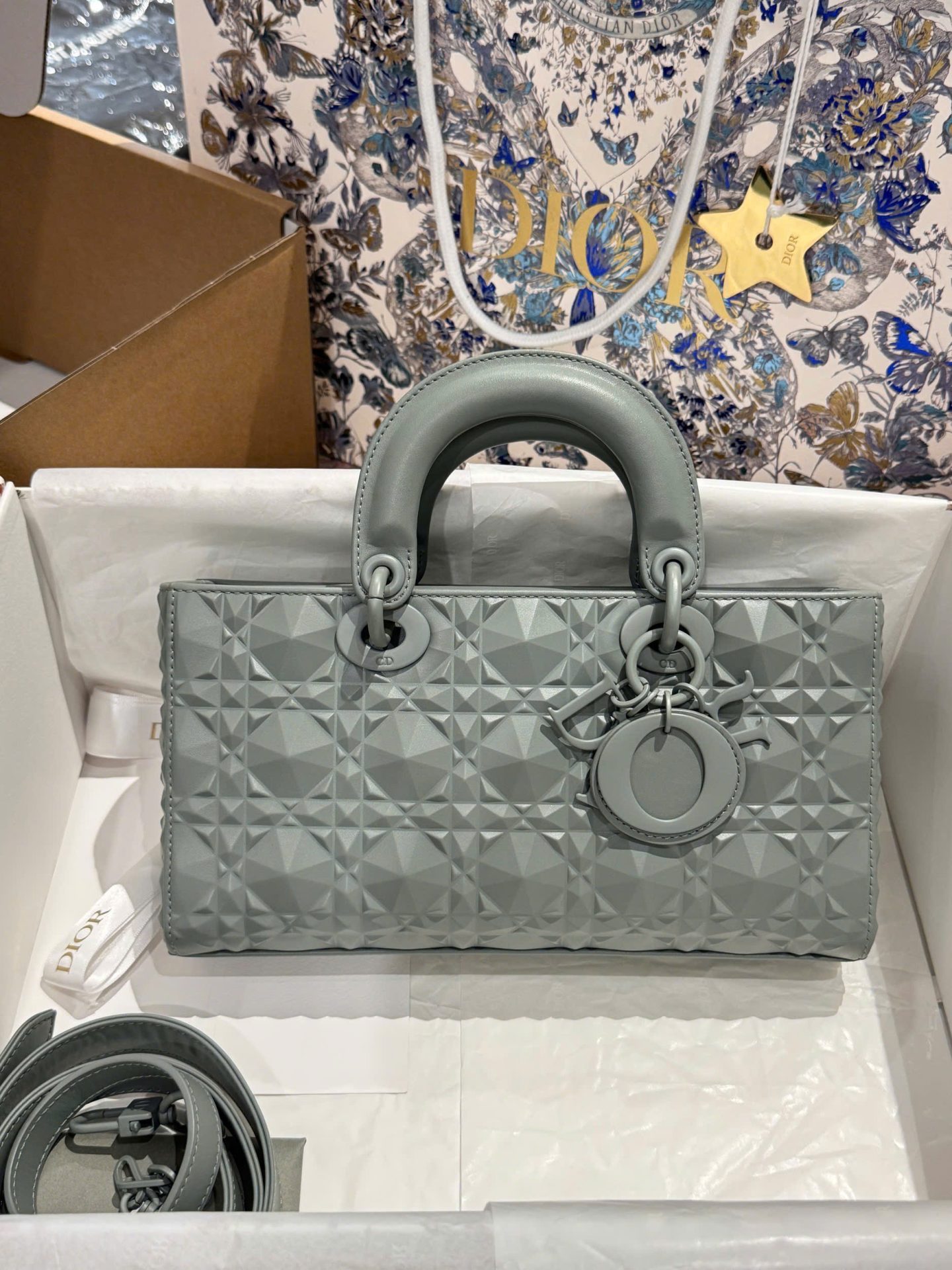 Like Auth Dior D-Joy Women’s Handbag Diamond Pattern Gray 26cm