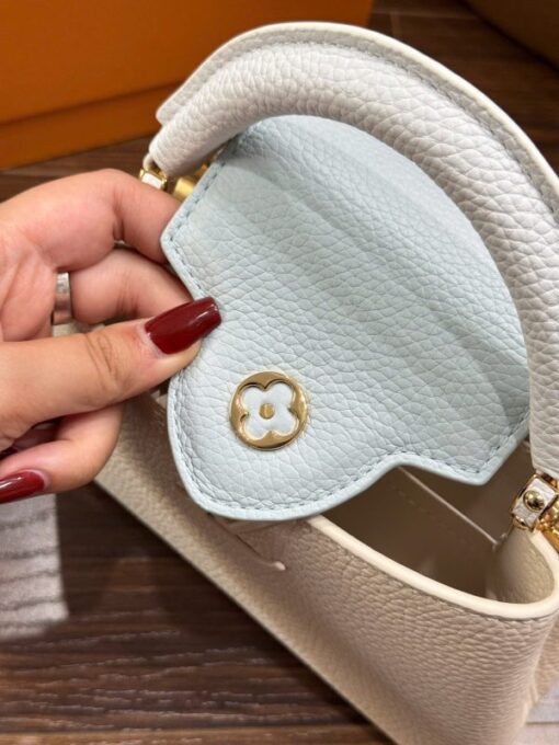 Louis Vuitton LV Capucines Mini Women’s Handbag Super Quality Cowhide 21cm - Image 7