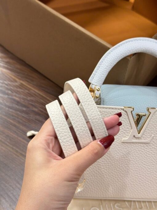 Louis Vuitton LV Capucines Mini Women’s Handbag Super Quality Cowhide 21cm - Image 8