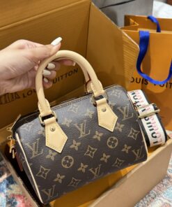 Louis Vuitton LV Speedy Super Premium Handbag Monogram Pattern 20.5×13.5x12cm