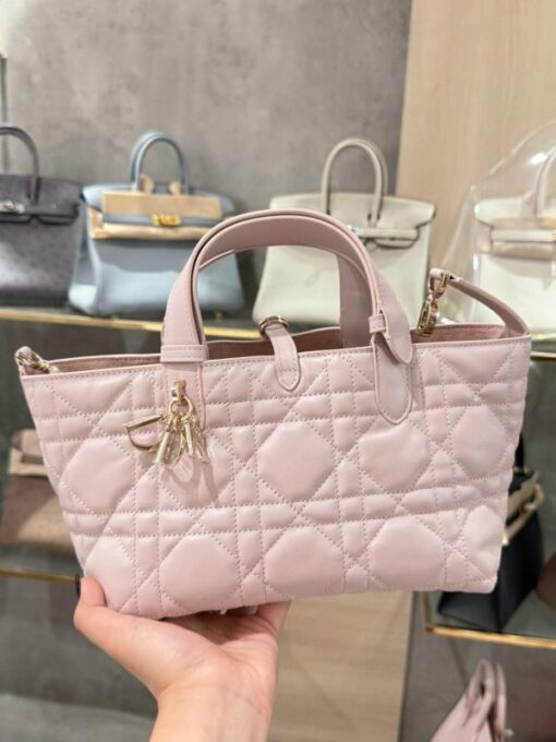 Dior Hobo Super Premium Women’s Handbag Light Pink 28.5x19x21.5cm - Image 3