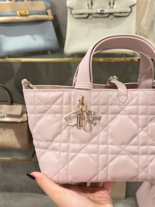 Dior Hobo Super Premium Women’s Handbag Light Pink 28.5x19x21.5cm - Image 4
