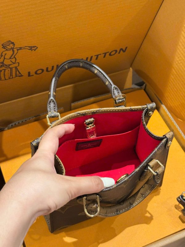 Louis Vuitton LV Onthego Women’s Handbag Monogram Pattern Super Quality 18cm - Image 10