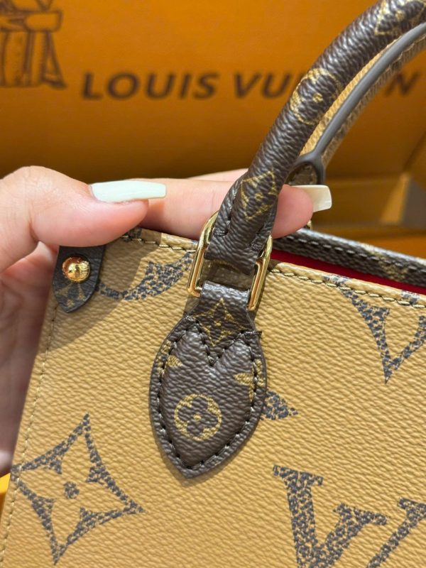 Louis Vuitton LV Onthego Women’s Handbag Monogram Pattern Super Quality 18cm - Image 9