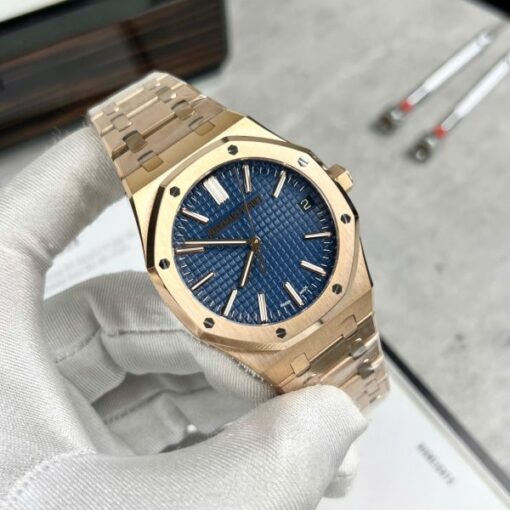 Audemars Piguet 15500 Replica 11 Watch Blue Dial APS Factory 41mm - Image 4