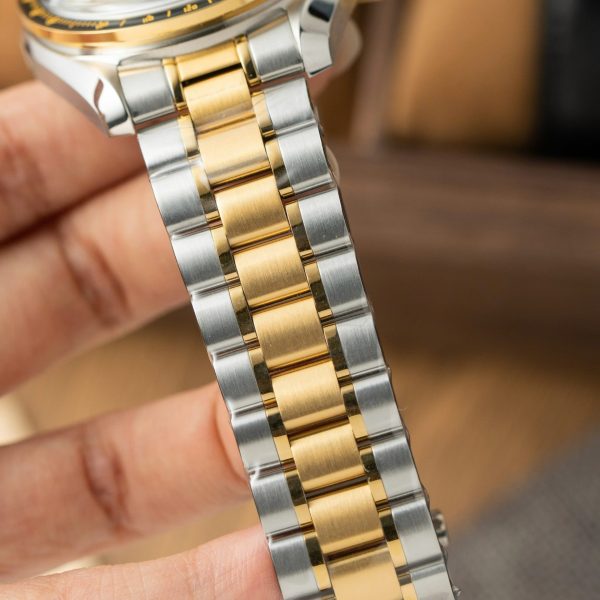 Omega SpeedMaster MoonWatch Chronogarph Demi Gold Replica Watch 42mm - Image 11