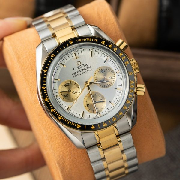 Omega SpeedMaster MoonWatch Chronogarph Demi Gold Replica Watch 42mm - Image 3