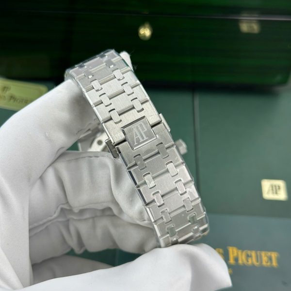 Audemars Piguet Royal Oak Flying Tourbillon 26530 Replica Watch R8 Factory 41mm - Image 10