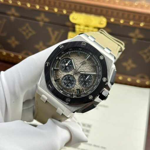 Audemars Piguet Royal Oak Offshore Chronograph 26420 Replica Watch Gray Dial APP Factory 43mm - Image 5