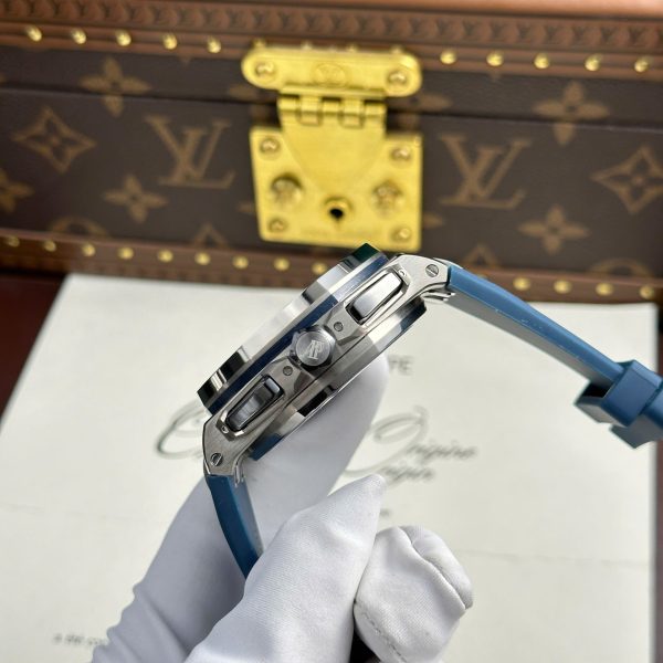 Audemars Piguet Royal Oak Offshore Chronograph 26420 Replica Watch Blue Dial APP Factory 43mm - Image 9